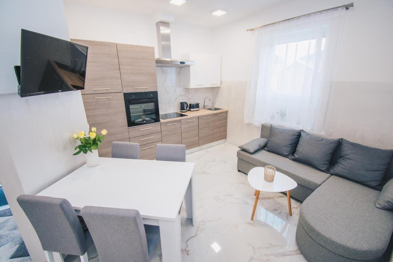L Apartment ماريبور المظهر الخارجي الصورة