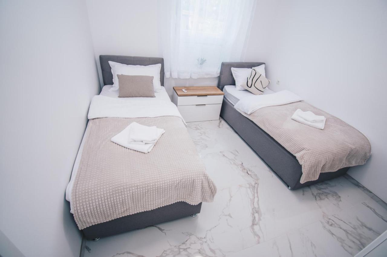 L Apartment ماريبور المظهر الخارجي الصورة