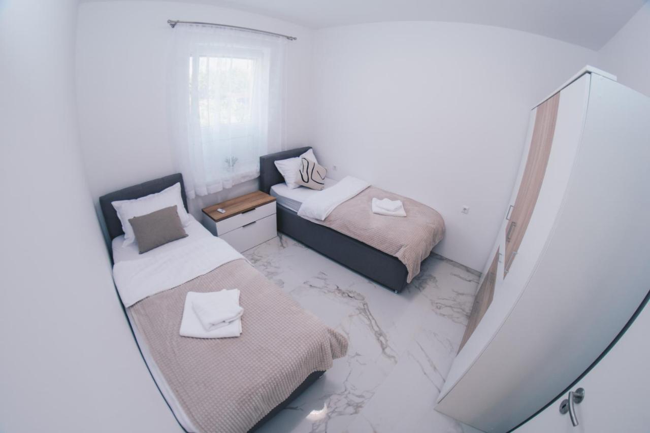 L Apartment ماريبور المظهر الخارجي الصورة